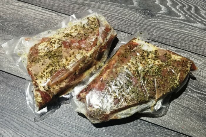 Грудинка ягненка в маринаде