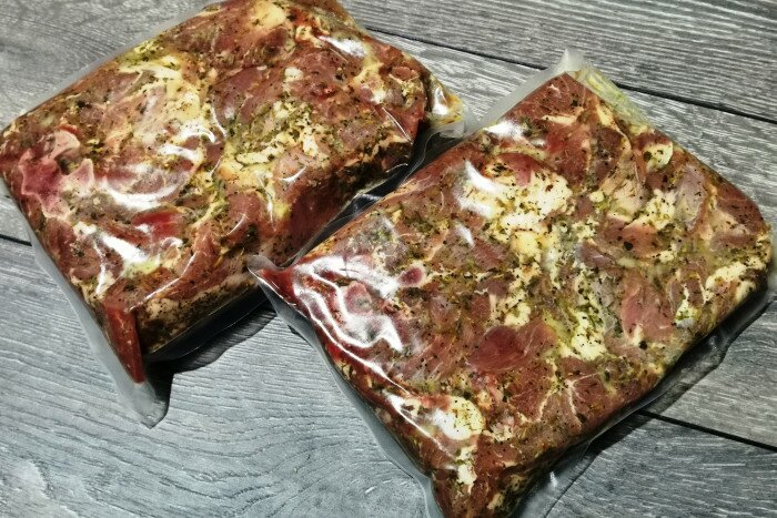Шейка ягненка в маринаде